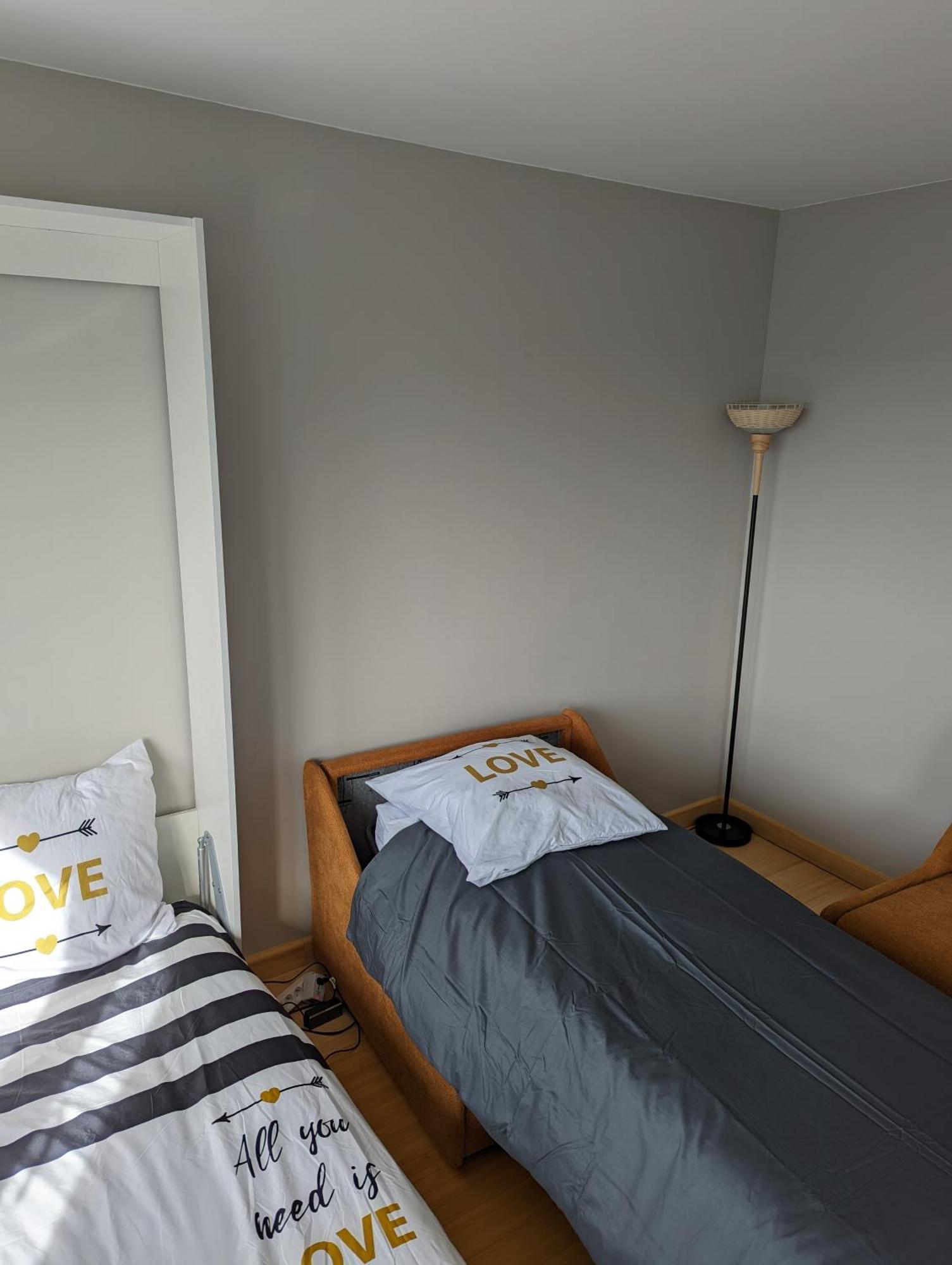 Charming Studio With Eiffel View Paris Exteriör bild